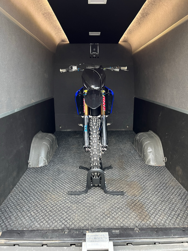 Hyper MC-Hjulholder 16-21" – Justerbar Motorcykelholder