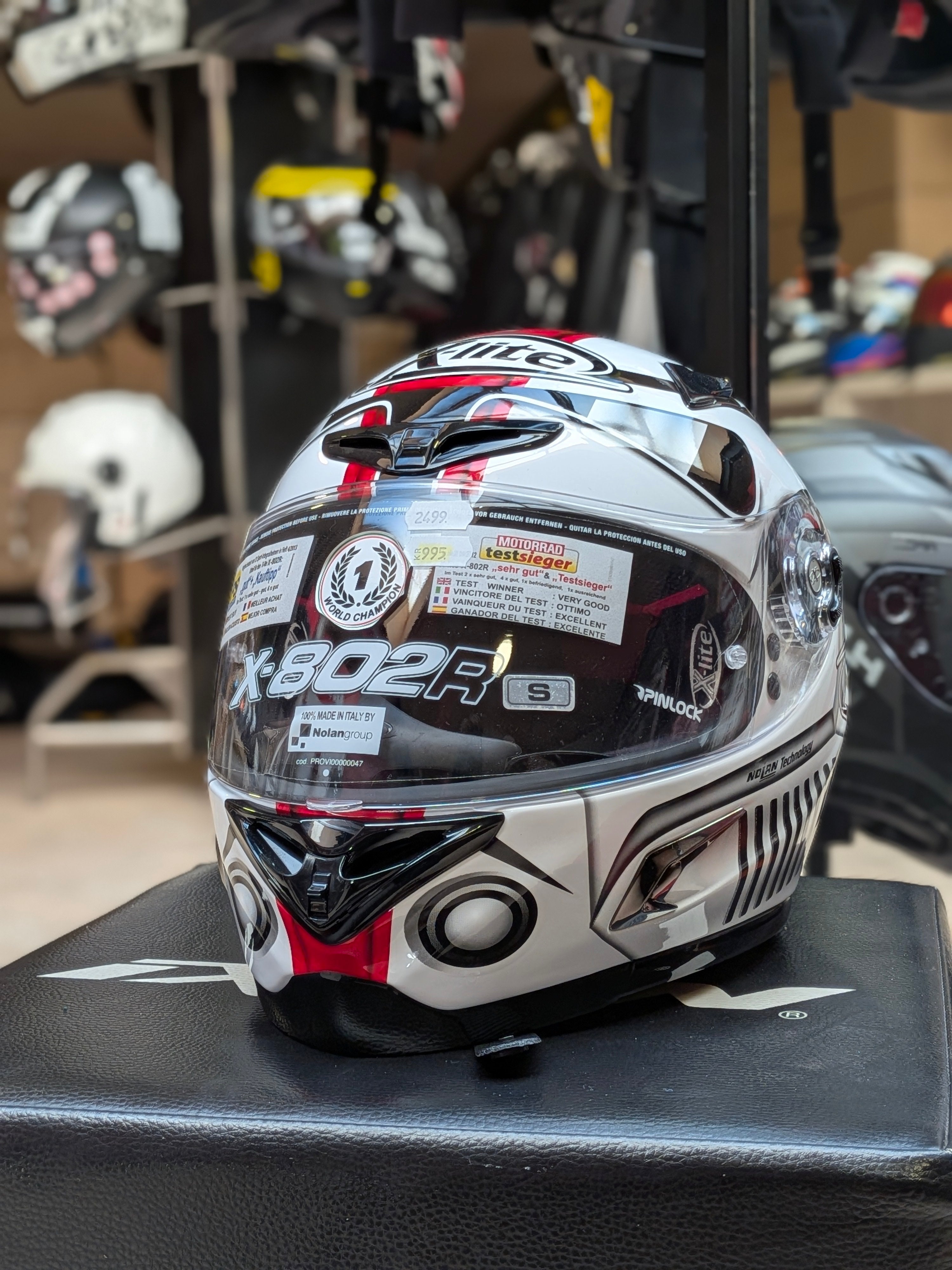 X-Lite X-802R Full-face Hjelme