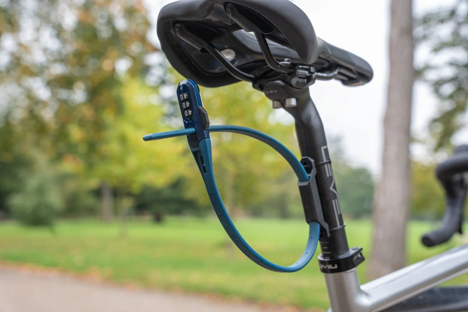 Hiplok Z LOK Combo Hjelmlås med Kode & Holder