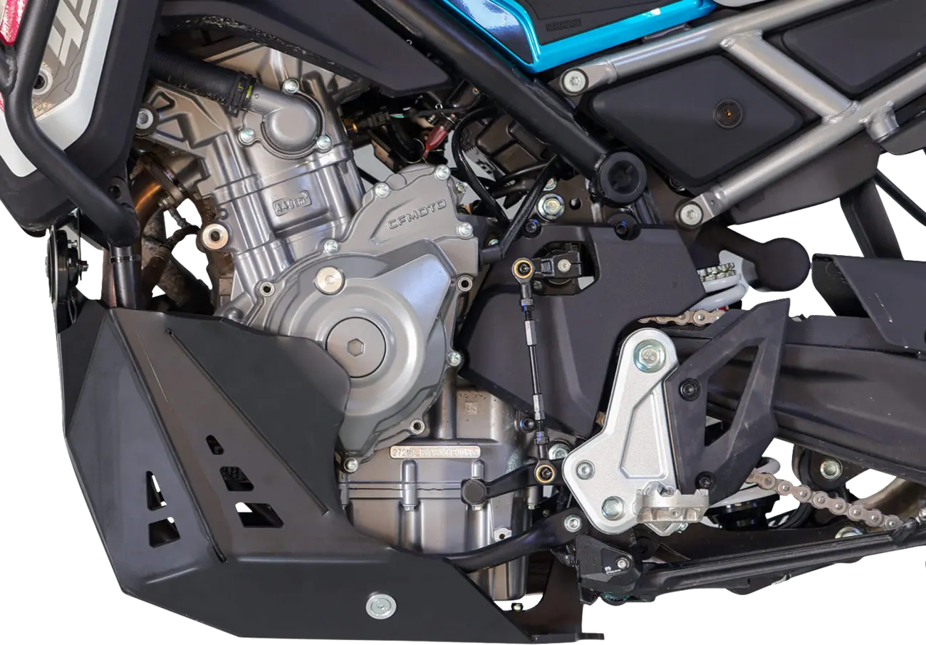 AXP Racing ADV Skid Plate CFMOTO 450MT – 8 mm Motorbeskyttelse Sort