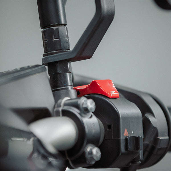 mirrorstemmount_pickups_moto-qlm-mst-qlp-trsk_0c7a8742